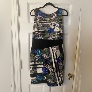 Floral Print Sleeveless Dress
